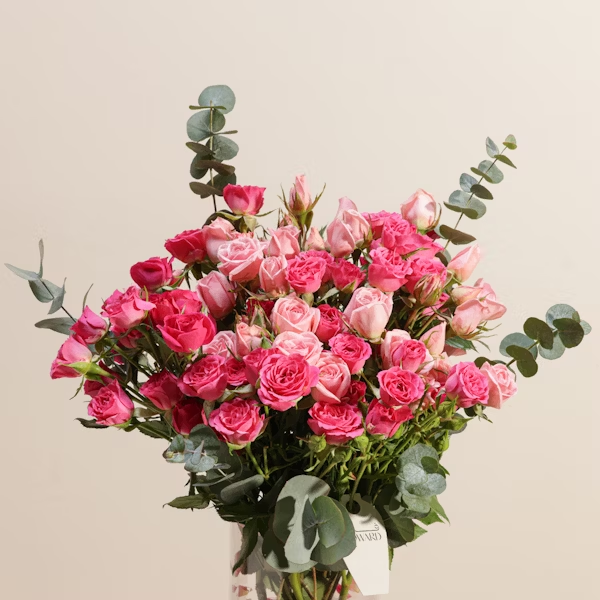 Graceful baby roses vase